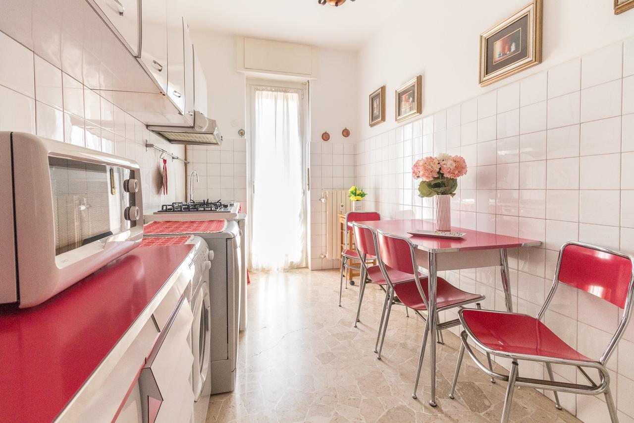 Appartement Alessia'S Flat- Sondrio M3 à Milan Extérieur photo